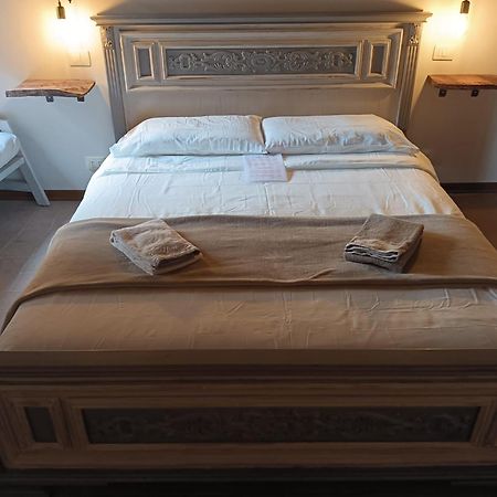 Casa Vacanze Castiglione - 4 Posti Letto Castiglione della Valle エクステリア 写真