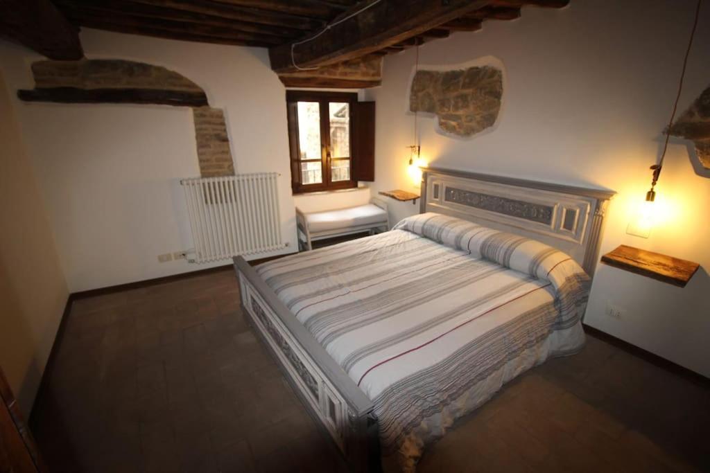 Casa Vacanze Castiglione - 4 Posti Letto Castiglione della Valle エクステリア 写真