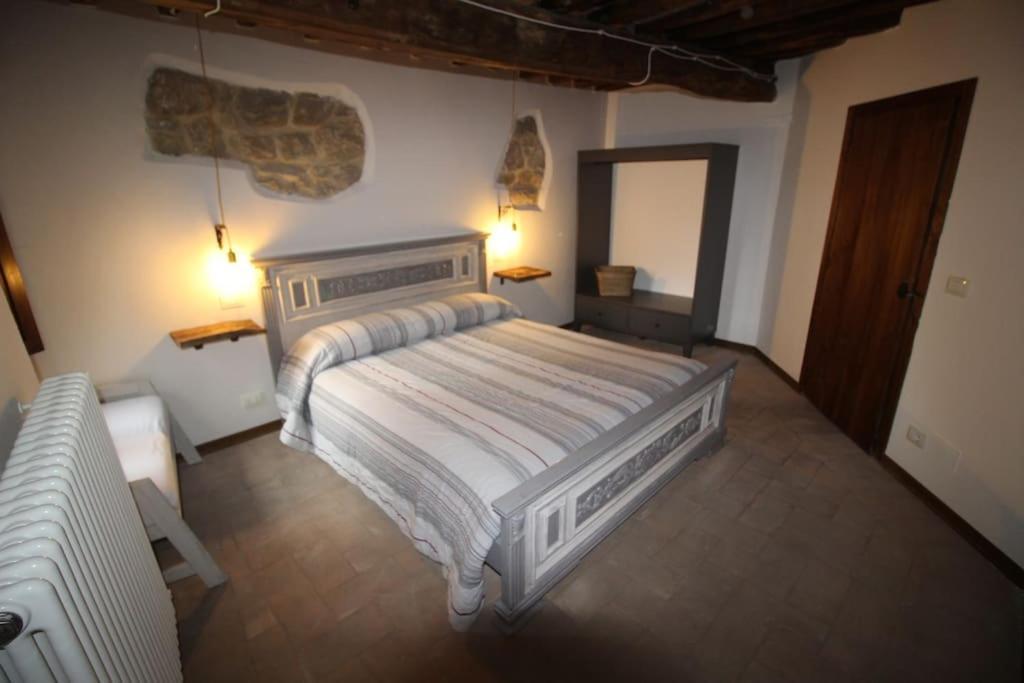 Casa Vacanze Castiglione - 4 Posti Letto Castiglione della Valle エクステリア 写真